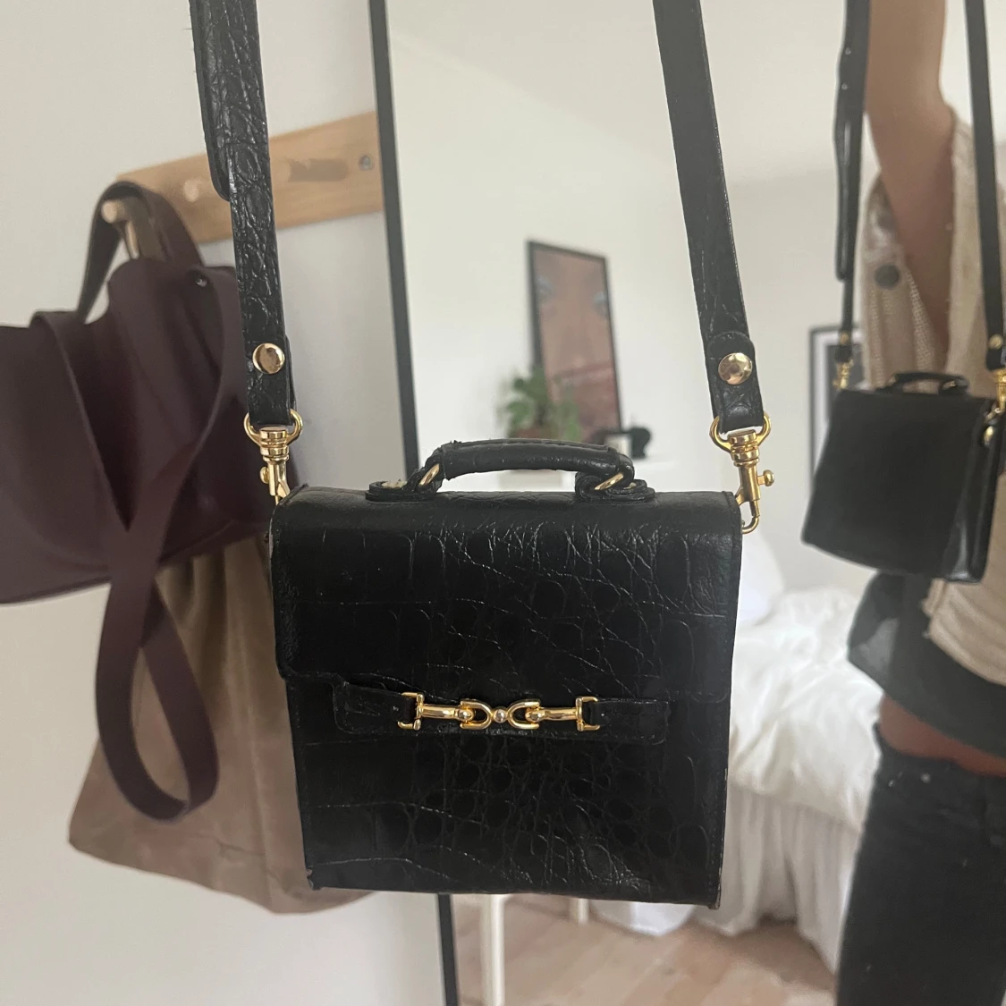 Snygg lite svart väska!! - 91