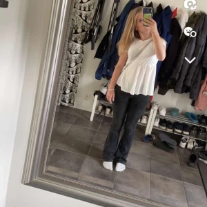 Snygg tröja  - Fin tröja som inte kommer till andvänding!❣️