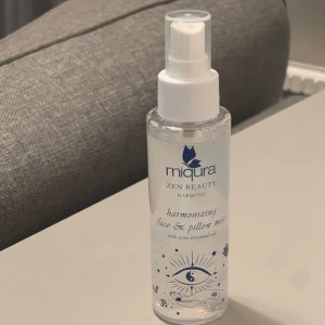 Mist för ansikte och kudde - Luktar ros.