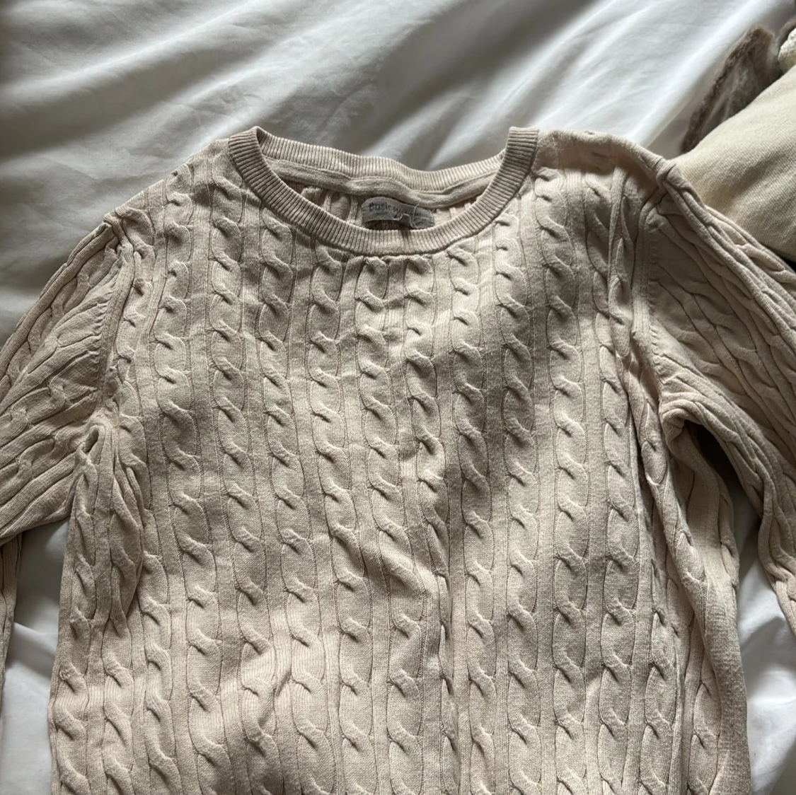 Kabelstickad tröja  - 90