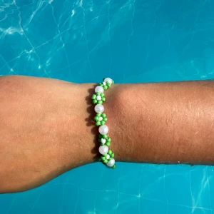 Armband - Grönt armband 30kr💚