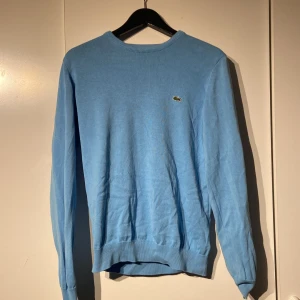 Lacoste tröja - Skick 8/10