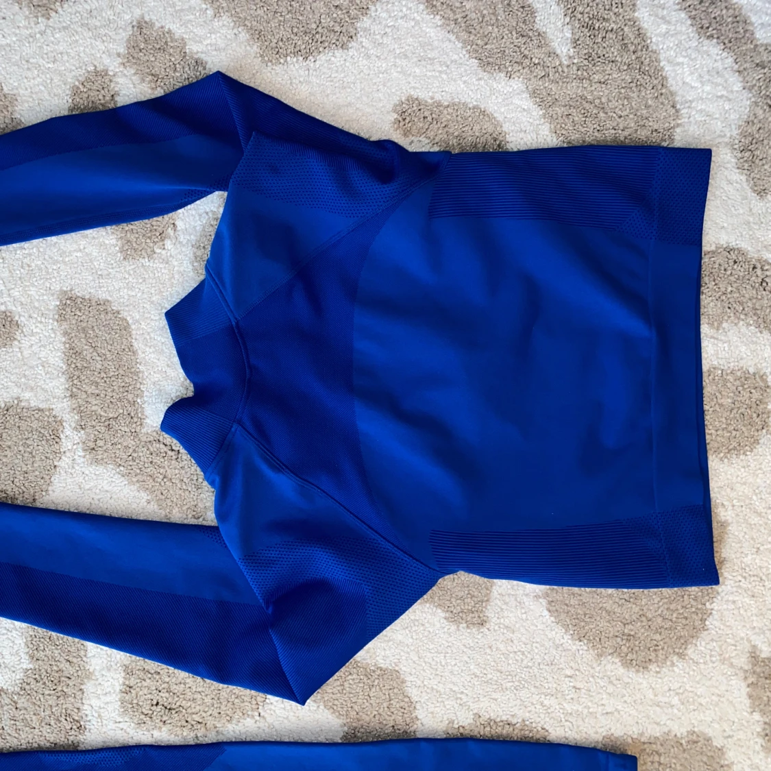 H&M sport tröja - 91