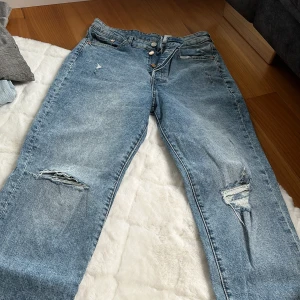 Jeans  - Bra skick 