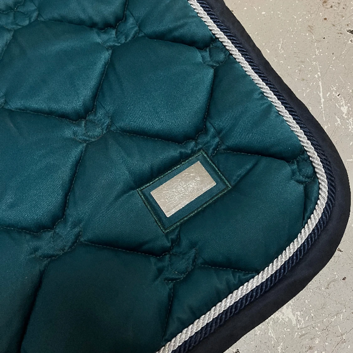 ES EMERALD SCHABRAK - 91