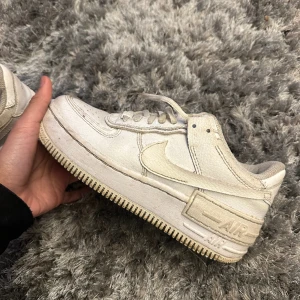 Air force 1 - Säljer mina AF1 skor då dem ej kommer till andvändning längre. Superbekväma i storlek 36,5