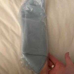 Hickap necessär - Säljer en helt ny necessär från hickap. Fick två i julklapp så kommer inte få någon användning för denna. Den är inte öppnad så den är helt ny. Den är slutsåld på hickaps hemsida. Bara att skriva ifall ni har frågor🥰