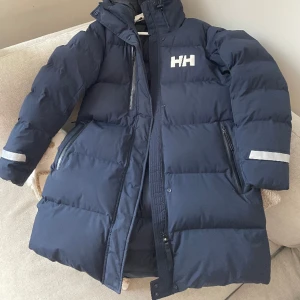 Helly Hansen  dam vinterjacka  - Grymt jackan använd i några gånger 10/10 