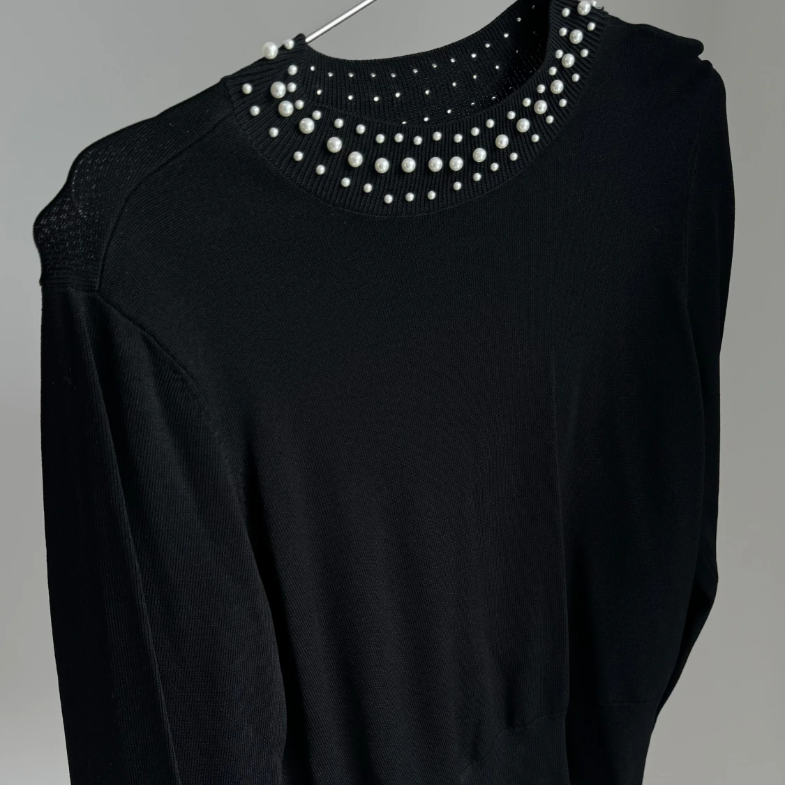 Tröja med pärlor  - 92