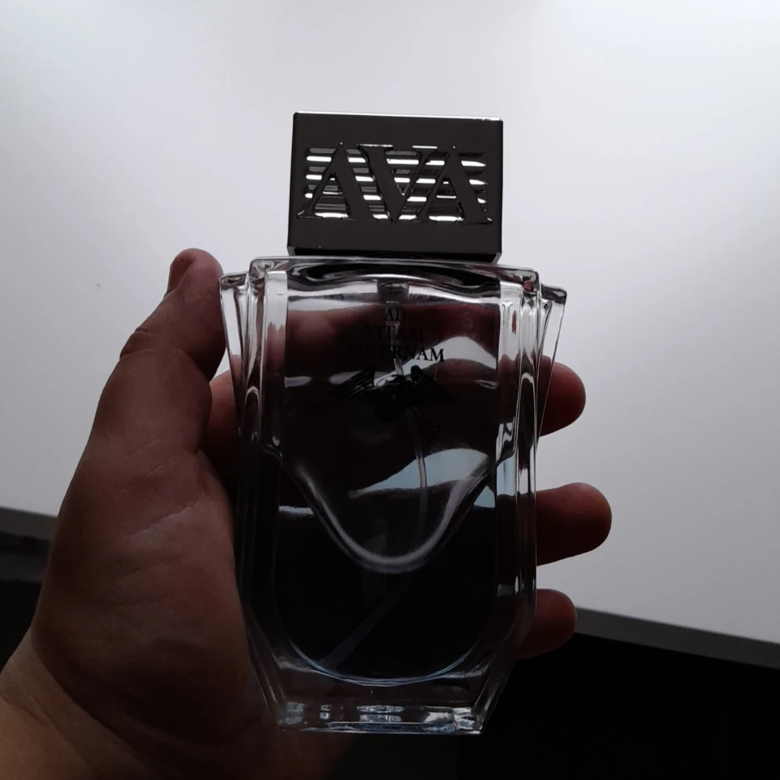 Säljer min ava parfym