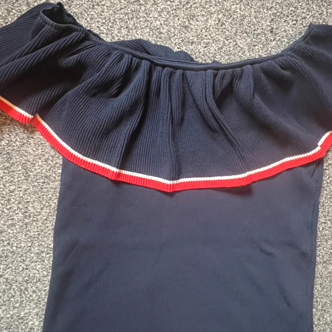 Offshoulder top - 90