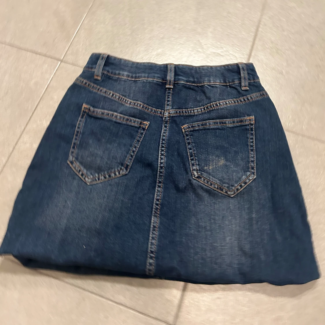 Snygg jeanskjol - 90