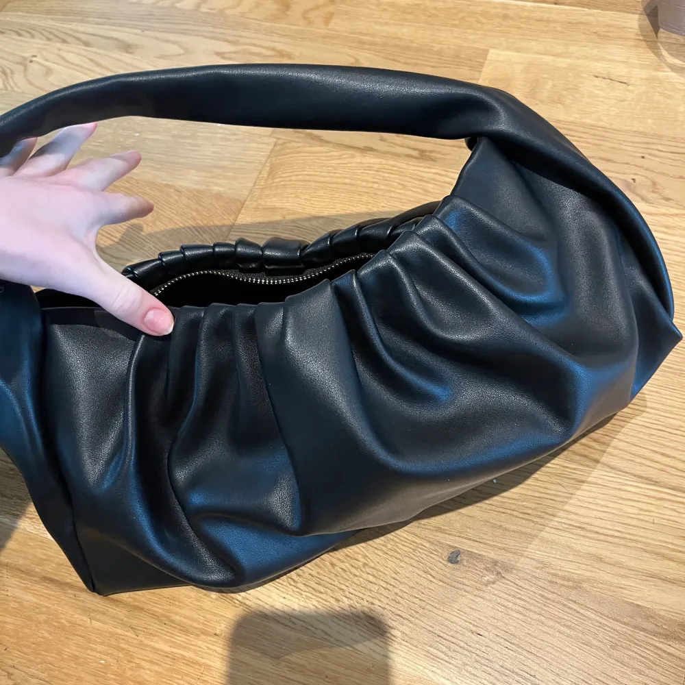 Jätte fin väska från Vero Moda i jätte fint skick . Laukut & Käsilaukut.