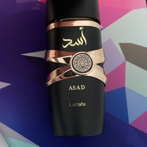 Hej jag säljer min lattafa asad elle byta mot någon parfym  - Jag har bara använt den 1 gång så den är typ ny