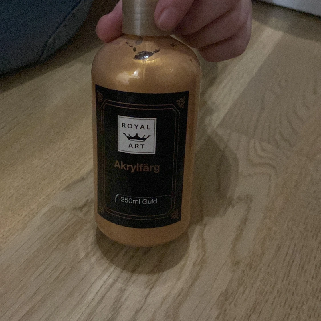 Guld och lila akrylfärger  - 90