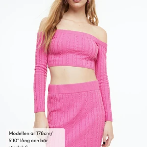 Topp  - Topp från h&m aldrig använd 