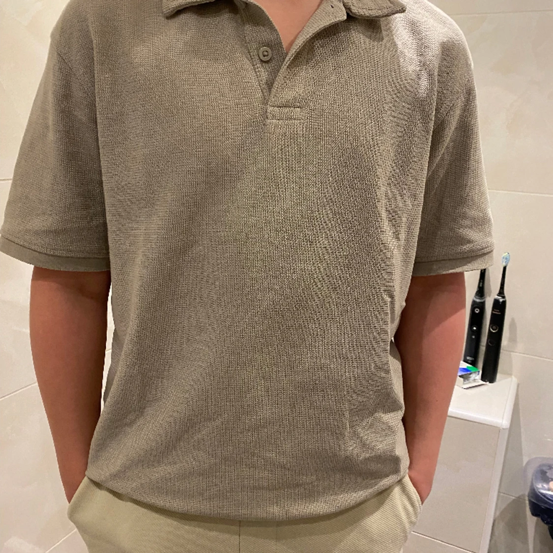 Beige zara pique tröja