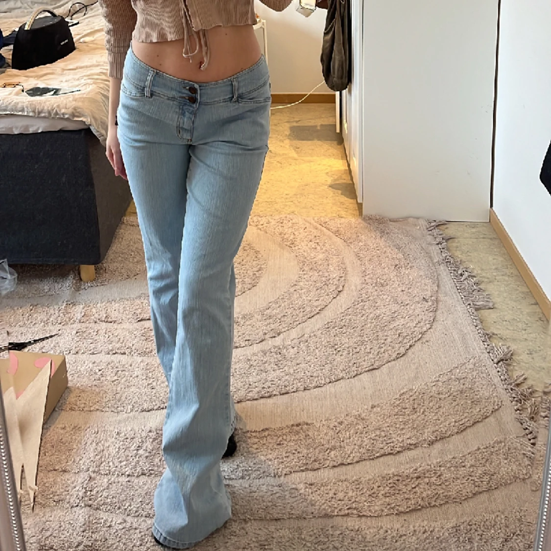 Lågmidjade bootcut jeans