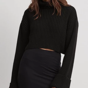 Nakd - Croppad polo tröja från nakd i storlek XS.