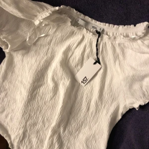 Top - Söt topp som aldrig kom till användning❤️