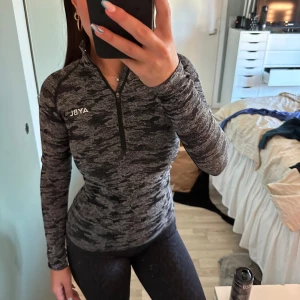 AYBL träningströja - Använd väldigt fåtal gånger