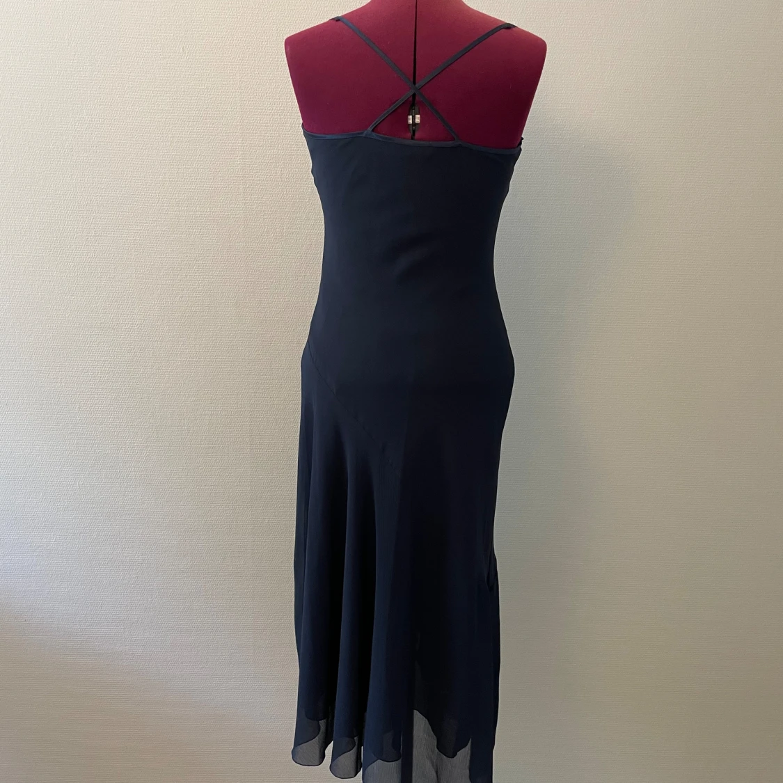 Mörkblå klänning - 91