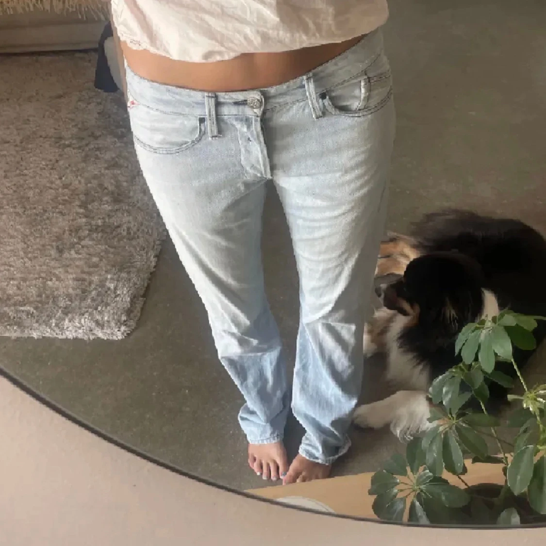 Ljusblå jeans  - 91