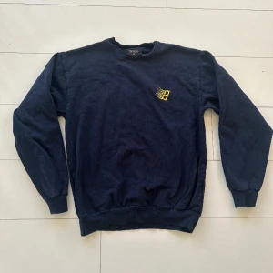 Bronze 56k sweatshirt - Bronze 56k sweatshirt i perfekt skick då den knappt är använd. Nypris är 1200