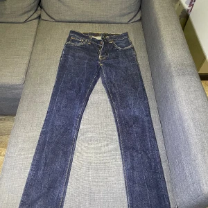 Nudie jeans  - Säljer nu mina nudie jeans pga att dem var för små storlek finns på bilden.