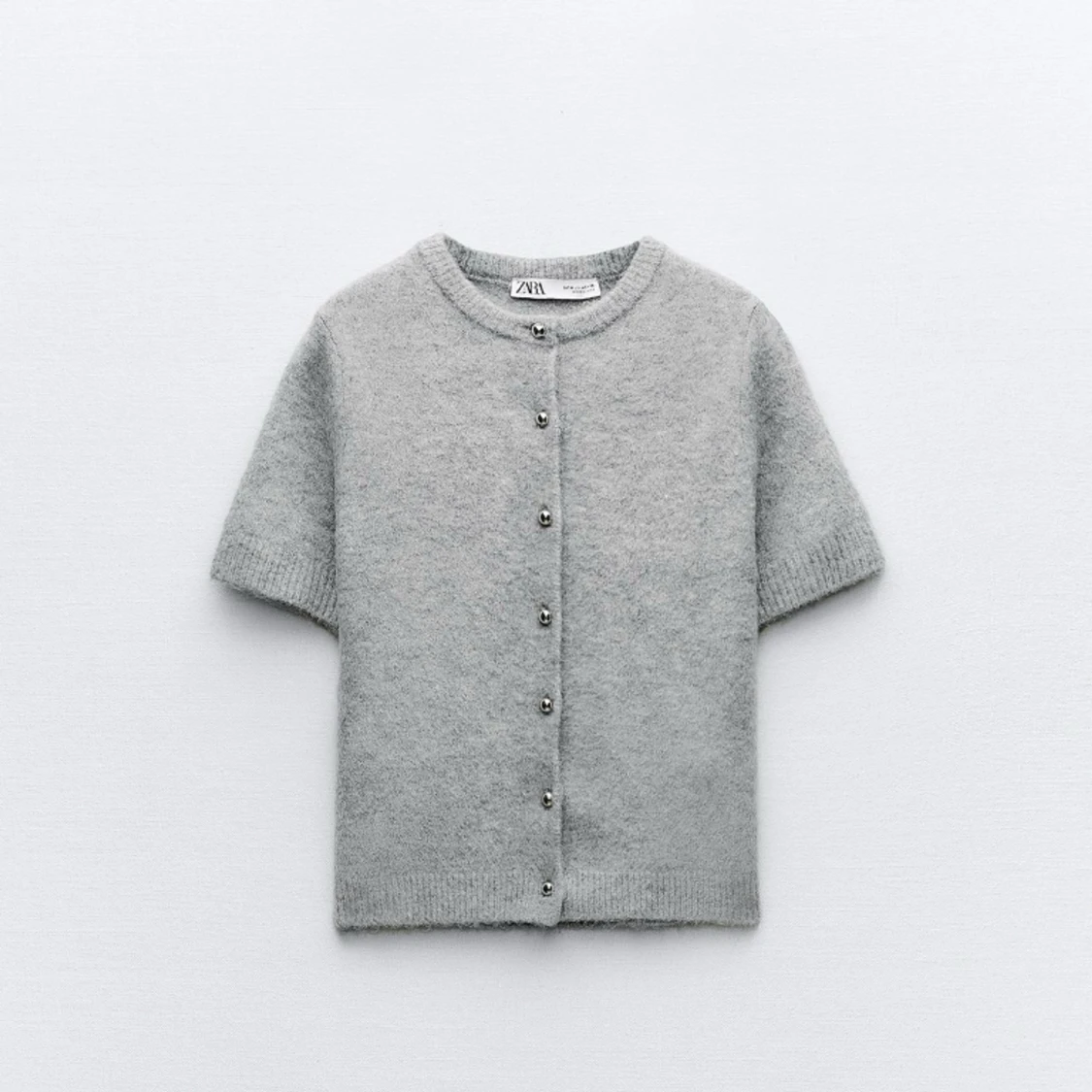 Grå stickad T-shirt  - 90