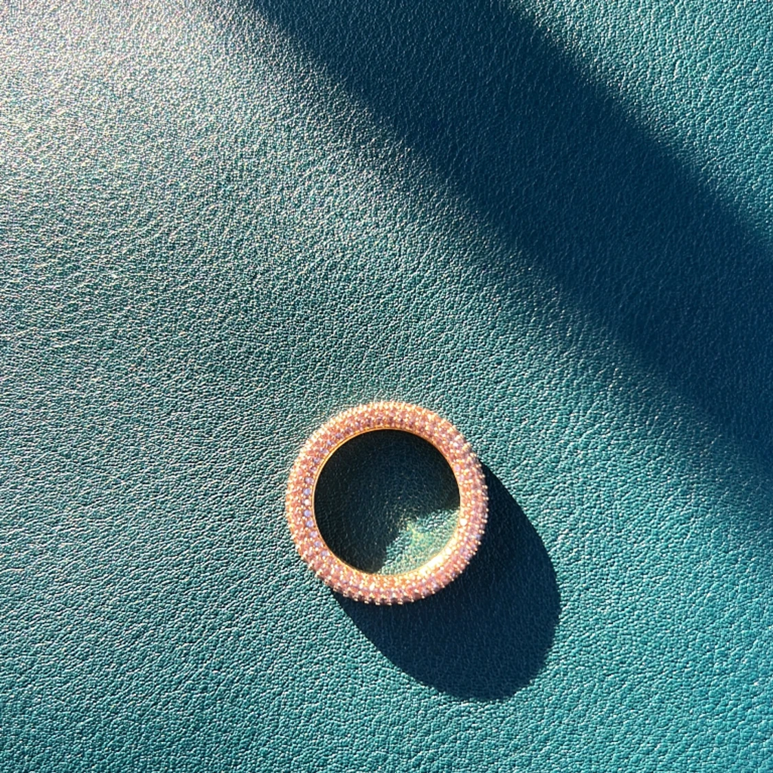 Beige Izabel display ring - 90