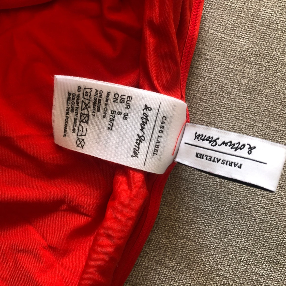 Röd baddräkt M från & Other stories - 91