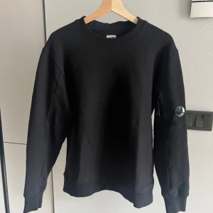 Cp Company Sweatshirt - 10/10  Använt en gång