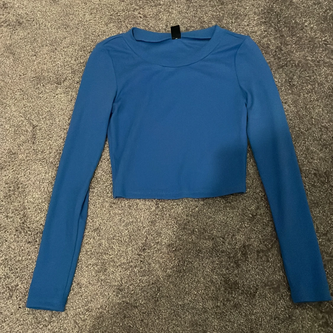 Blå långärmad tröja  - 90