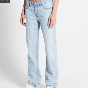 Low waist jeans  - As snygga low waist jeans från lager 157 i storlek XXS. Passar mig som är 165 asbra💕