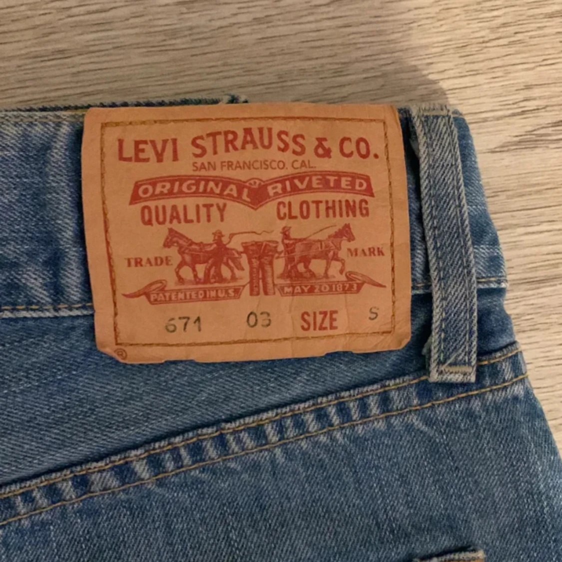 Jeanskjol från Levis - 91