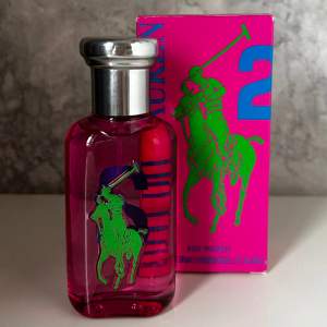 Ralph Lauren The Big Pony Collection 2 - En god parfym som inte har använts eftersom jag redan haft en sådan sen innan. Pris kan diskuteras 