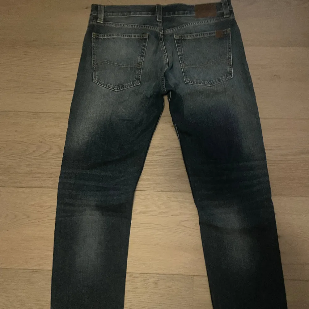 Säljer dessa jeans i storlek W34/L30, ifrån Big Star, eftersom de inte har kommit till användning. Användt fåtal gånger så skicket är väldigt bra. Jeans & Byxor.