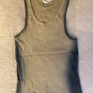 Linne - Linne från weekday