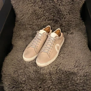 Oliver cabell - Dessa skor är i nyskick, inga skavanker. Vid snabbt köp kan priset förhandlas.