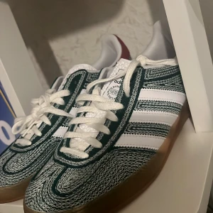 Sean wotherspoon gazelles  - Aldrig använda, köpta från goat.  Först till kvarn 