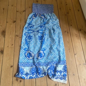 långkjol  - strl S, bra skick💕