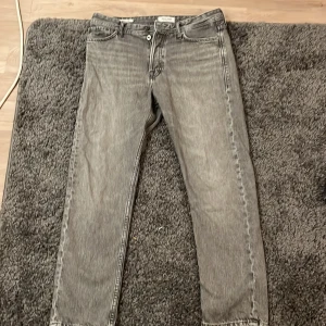 Jack and Jones, jeans - 29/30 storlek 