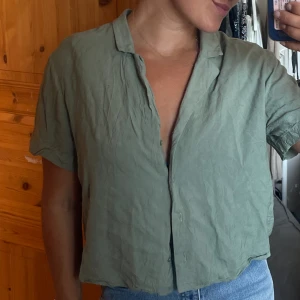 Kortärmad skjorta  - Sval kortärmad skjorta perfekt för sommaren 