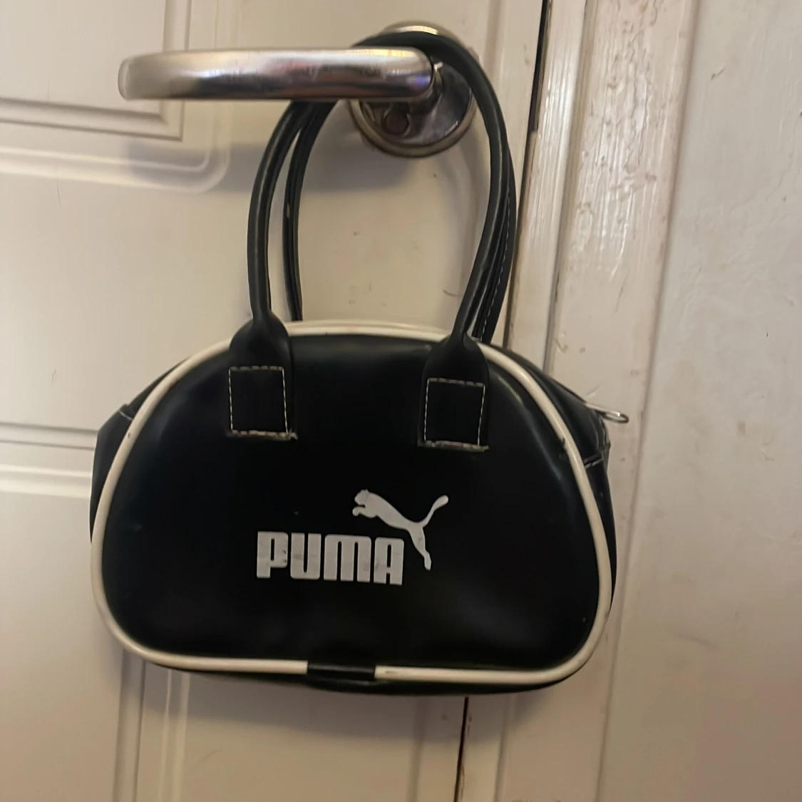 Puma 2000s väska