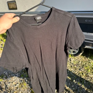 T-shirt  - Grövre tyg