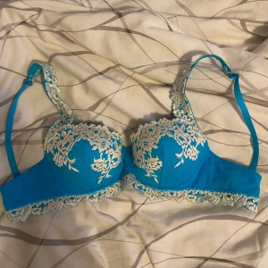 Intimissimi bh  - Denna är helt oanvänd, säljer för att den inte passar mig. nypris 450-499 