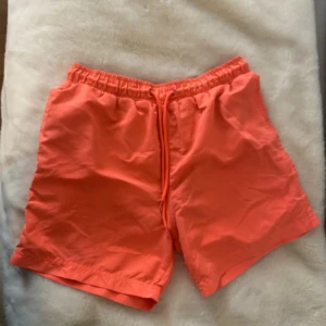 Badshorts  - Fint använd skick 