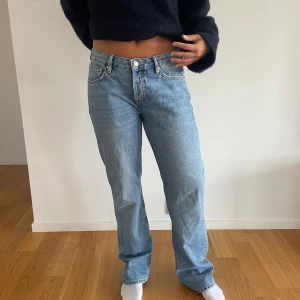 Lågmidjade jeans  - Jeans från Lager 157 i modellen Icon. Aldrig använda, nyskick.