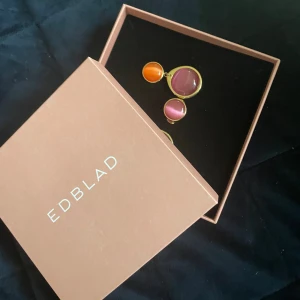 Edblad örhängen  - Edblad örhängen, knappt använda. Priset kan diskuteras 💕